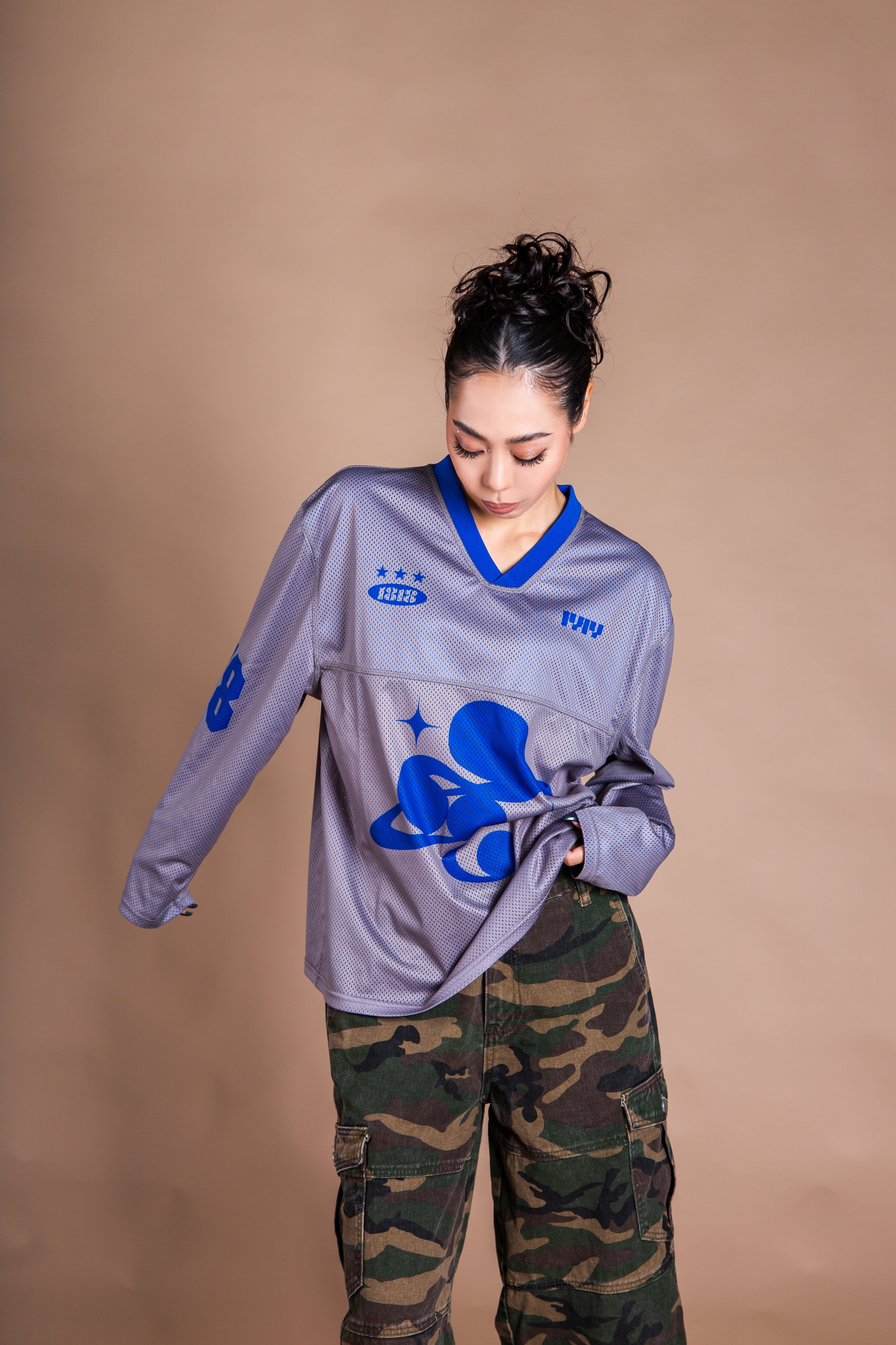 MESH TEAM L/S TEE gray – 1818