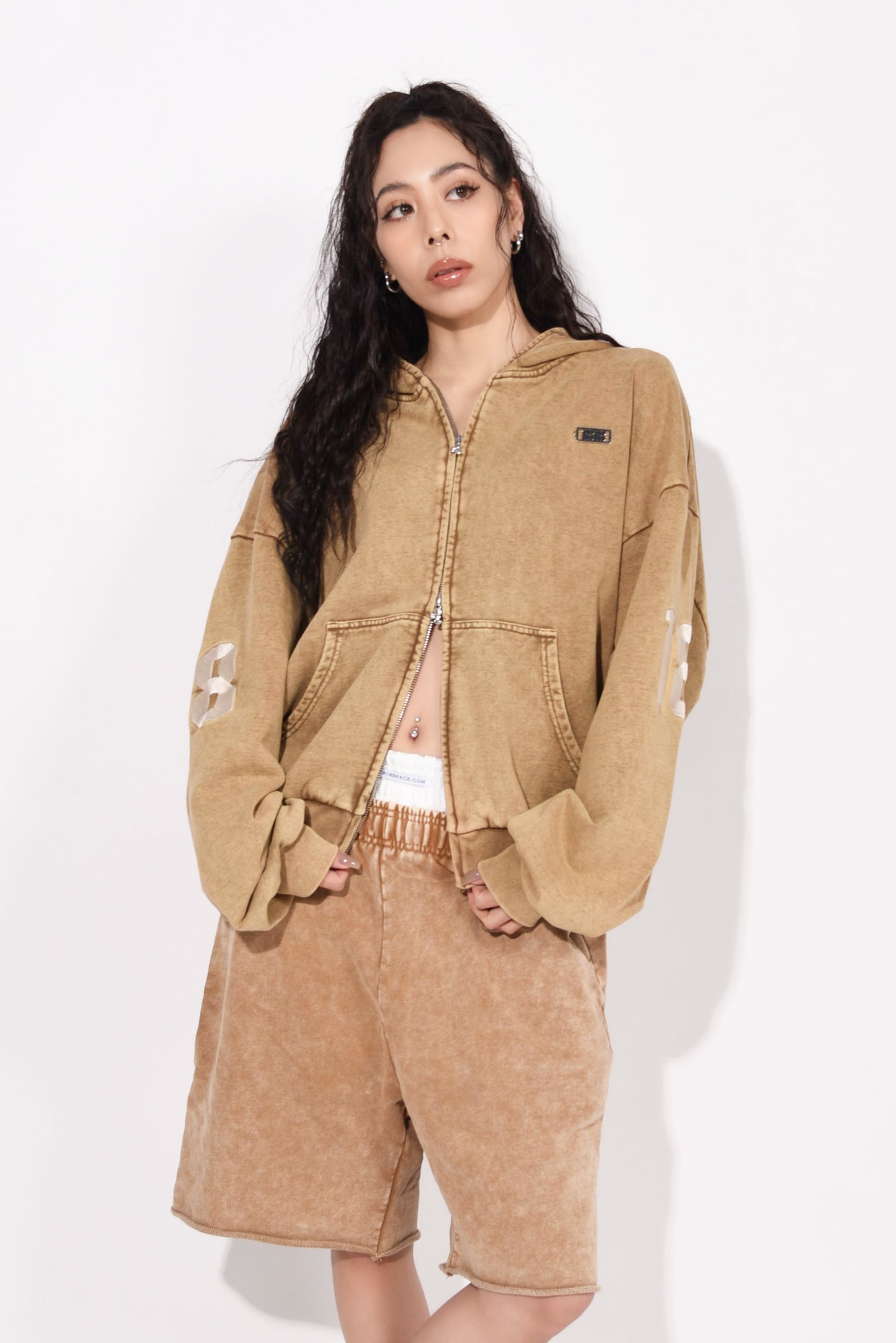 SYMBOL LOGO ZIP HOODIE beige