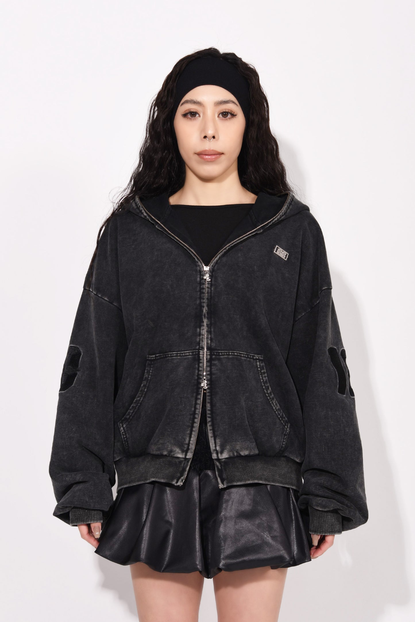 SYMBOL LOGO ZIP HOODIE black