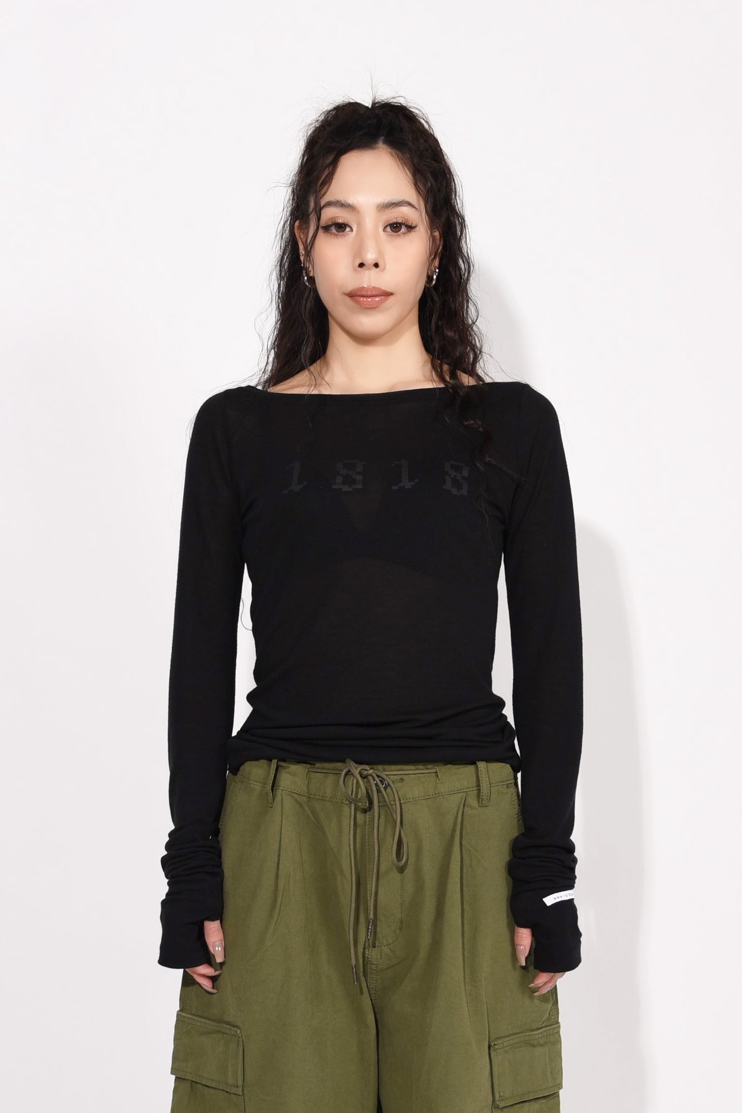 LOGO SEETHROGH CUTSEW black