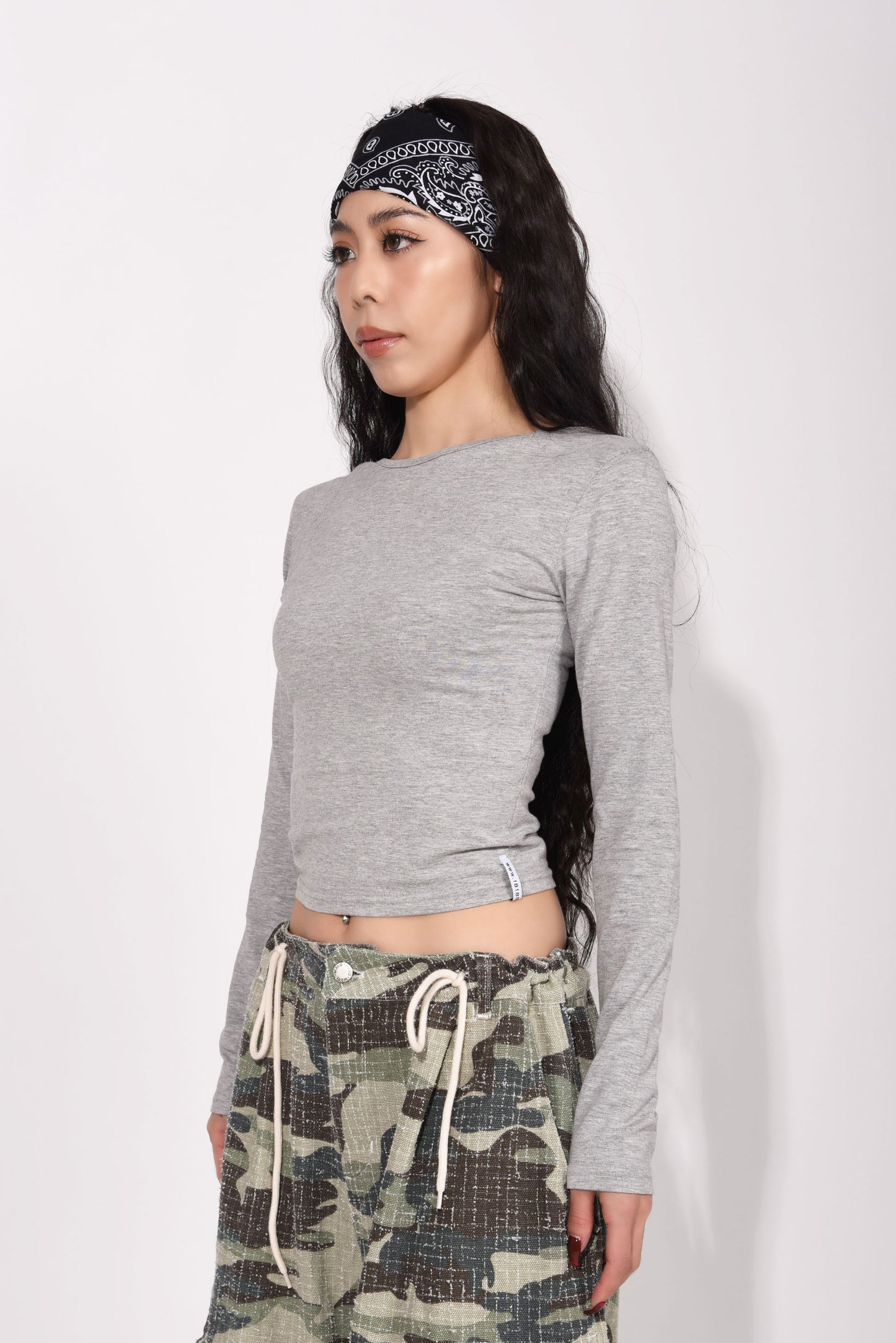 BACK OPEN CUTSEW 그레이