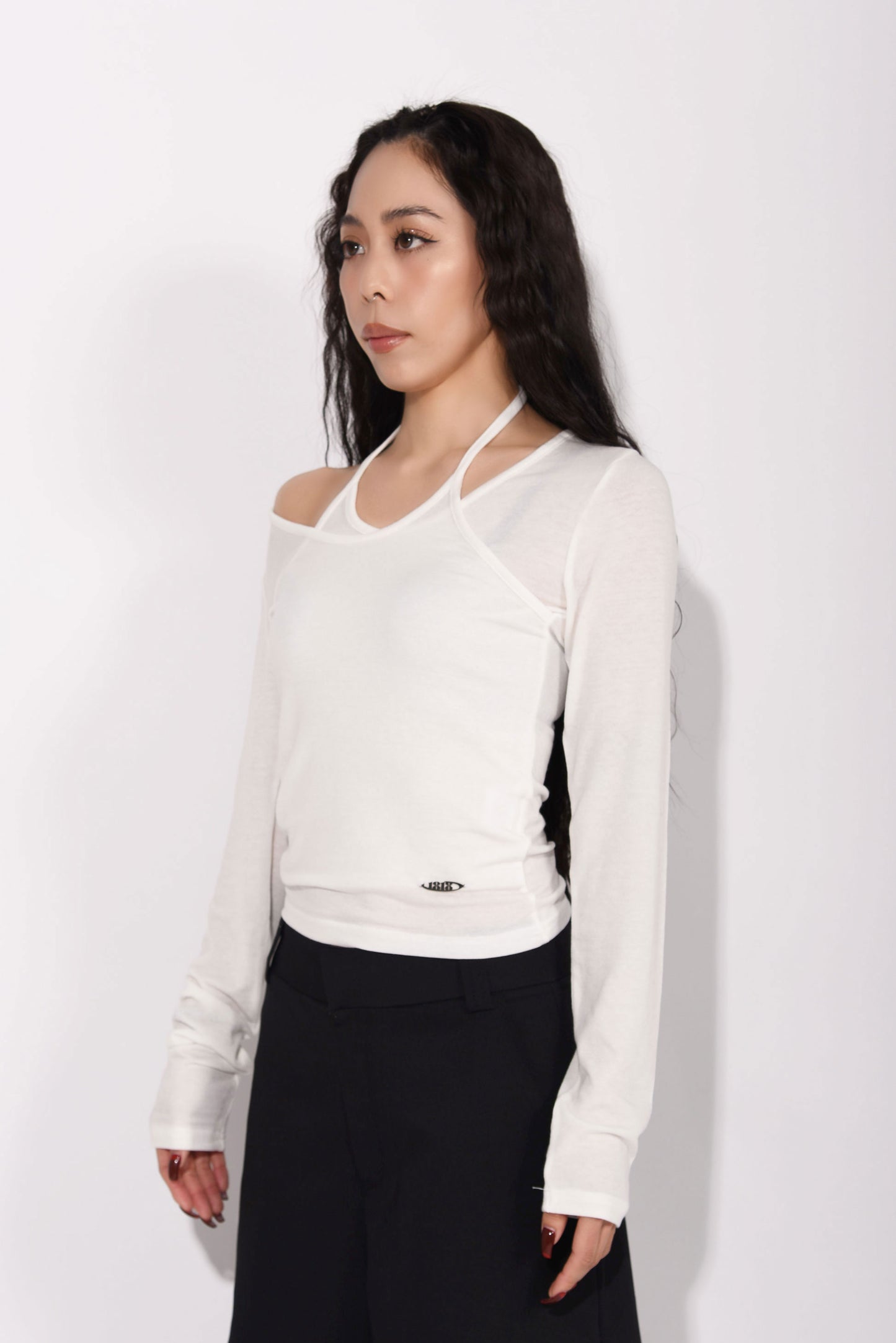 LAYERED CUTSEW white