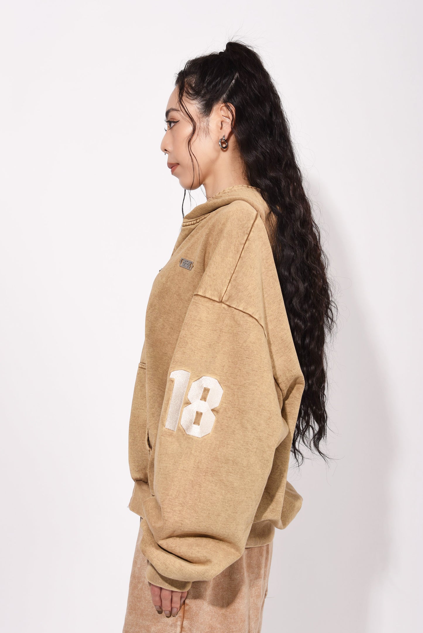 SYMBOL LOGO ZIP HOODIE beige