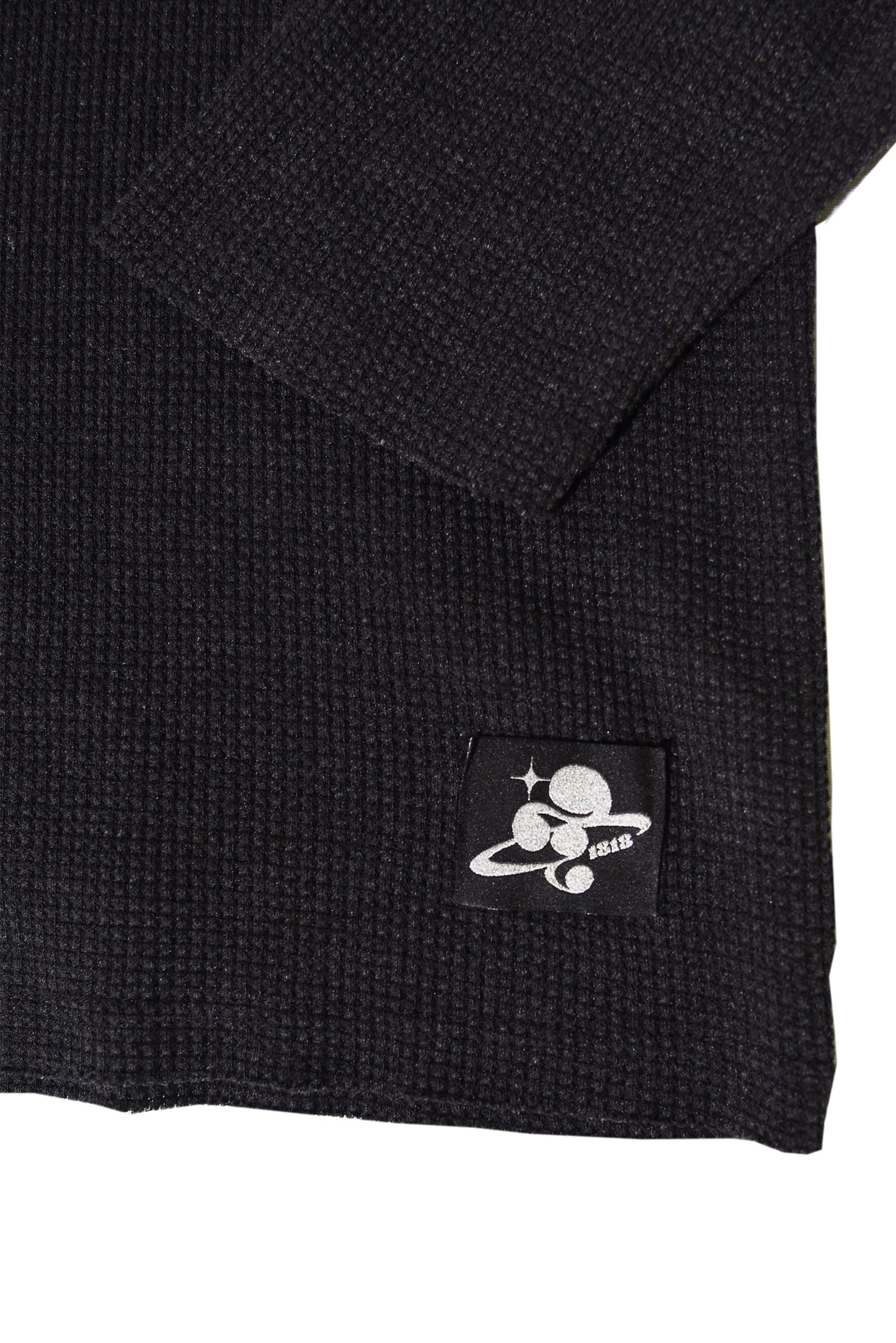 THERMAL CUTSEW black