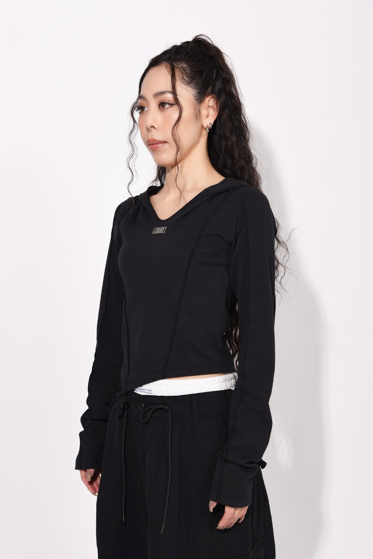 1818 HEM CUTSEW black