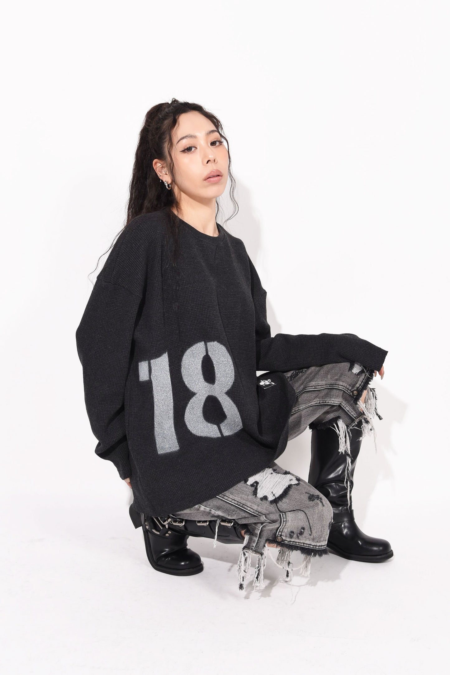 THERMAL CUTSEW black