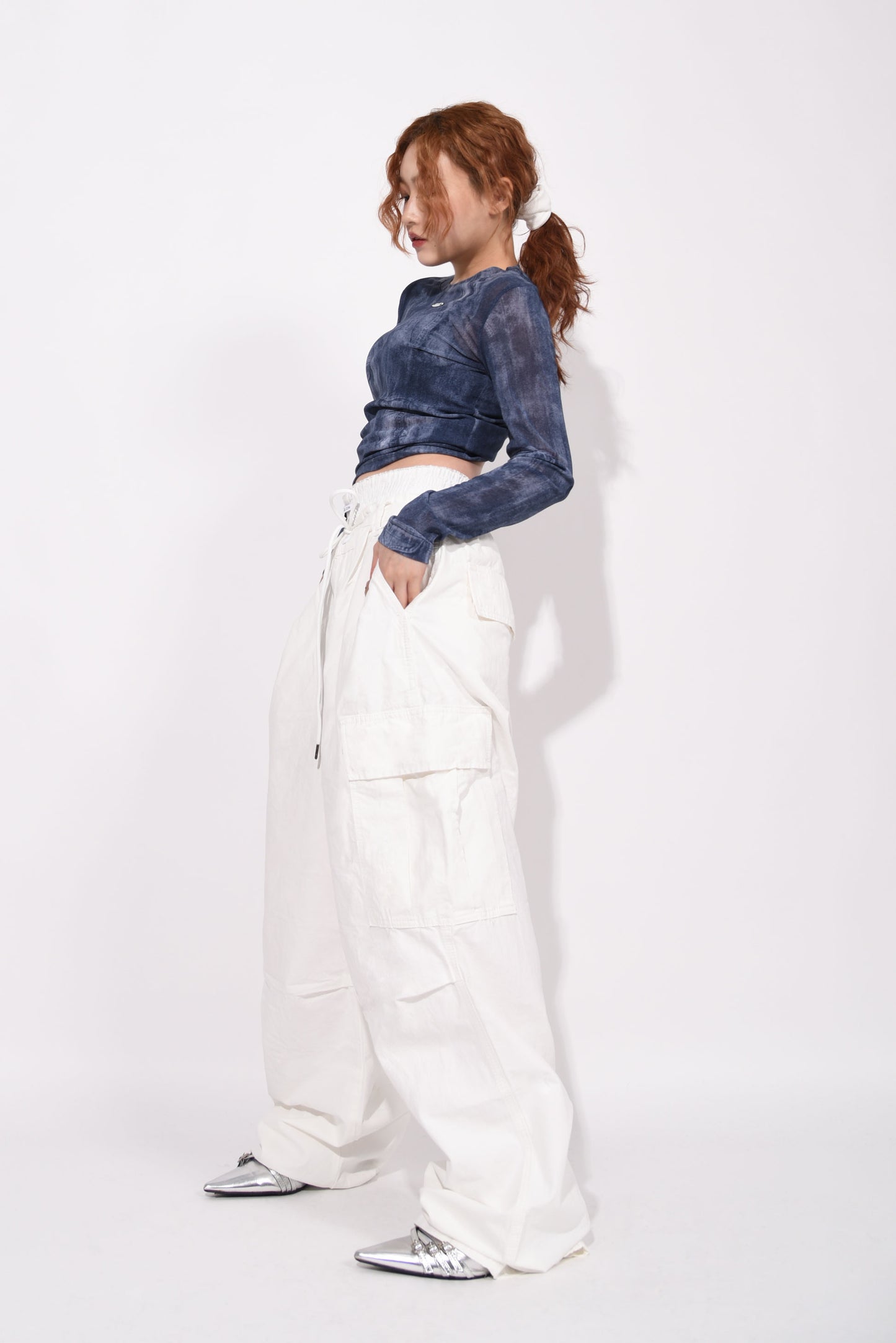 CARGO PANTS white