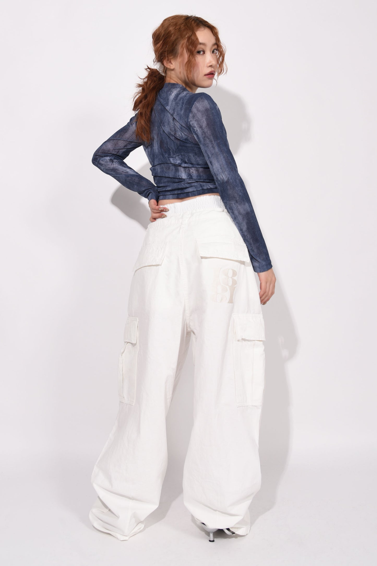 CARGO PANTS white
