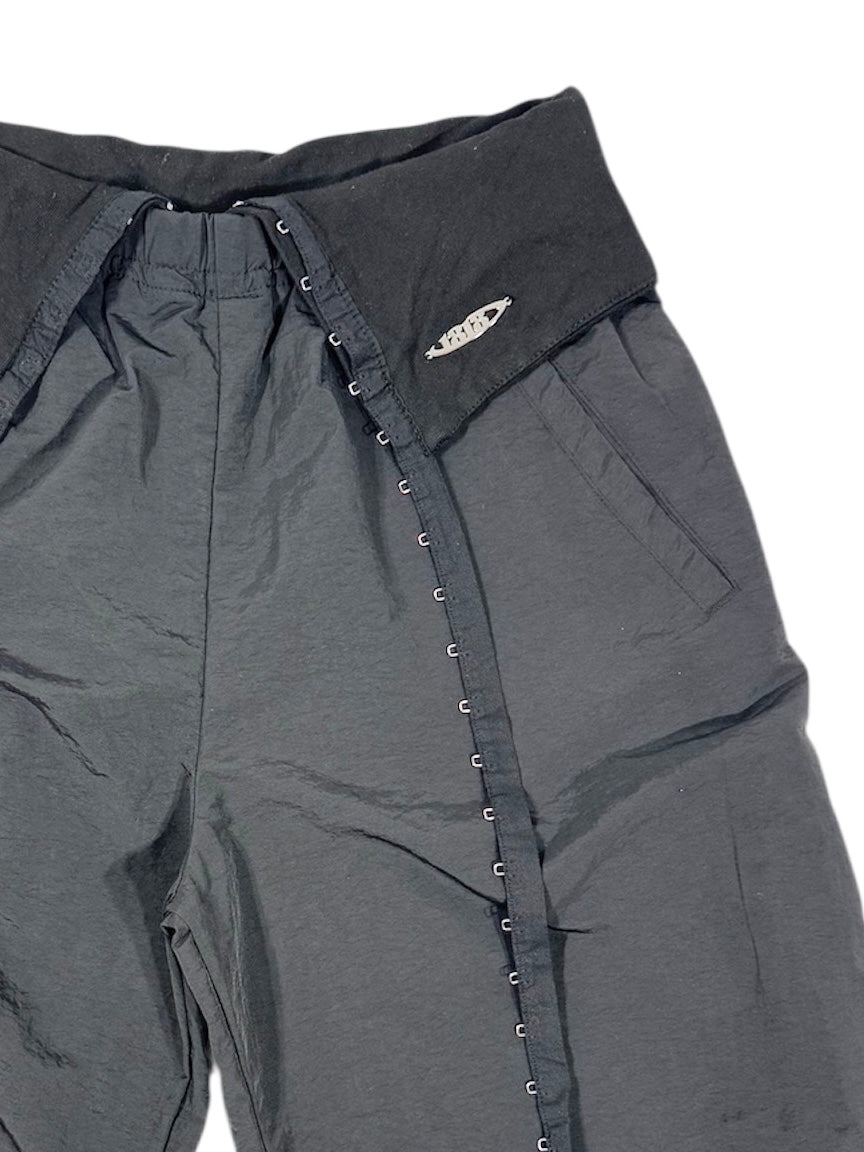 HOOK GATHER NYLON PANTS black