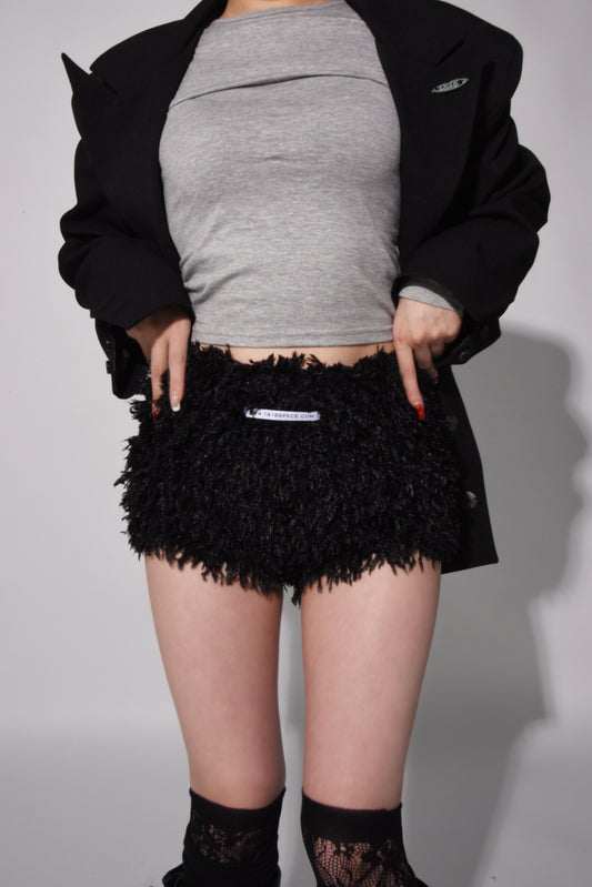 FRINGE SHORT PANTS black