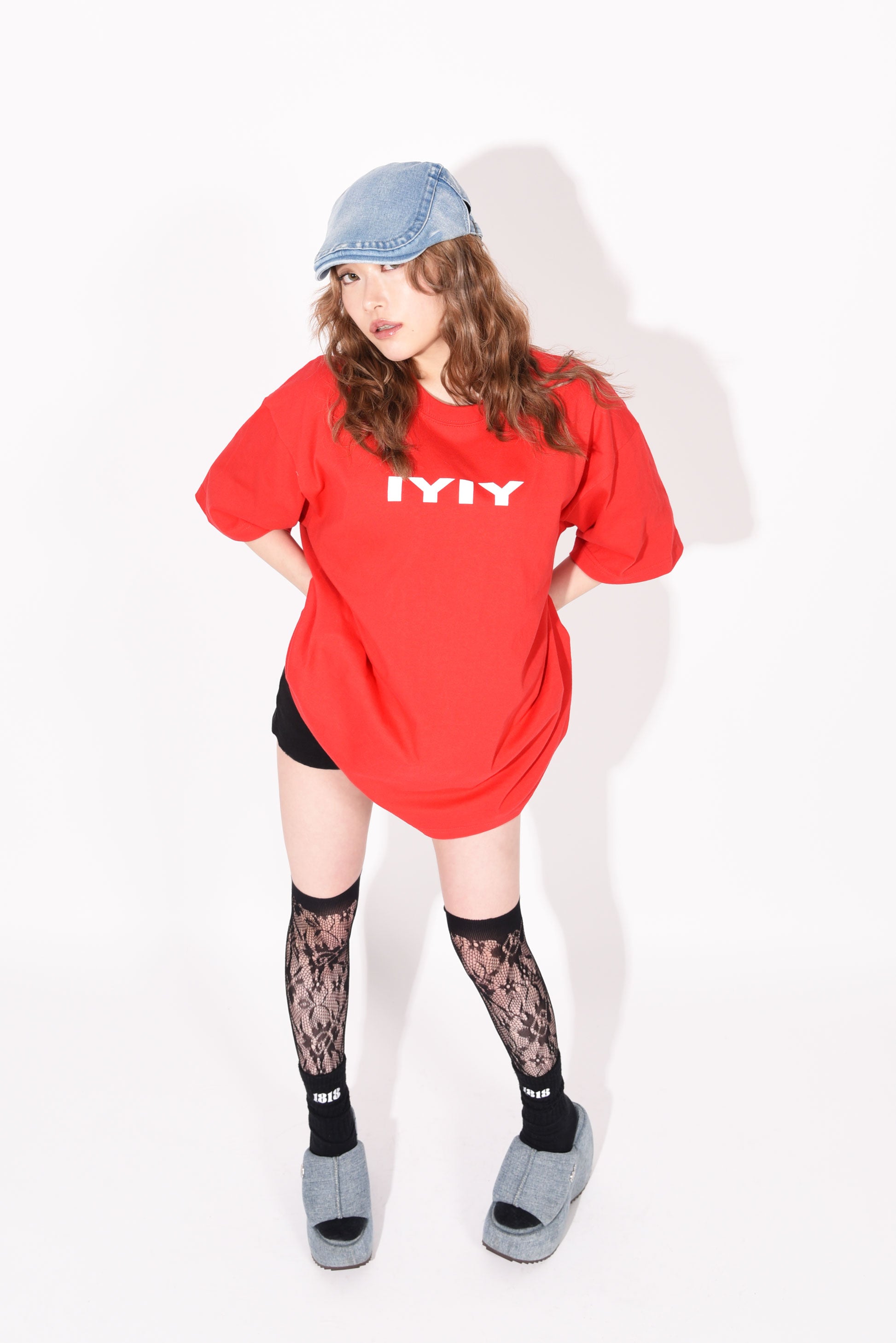 IYIY T-SHIRT red