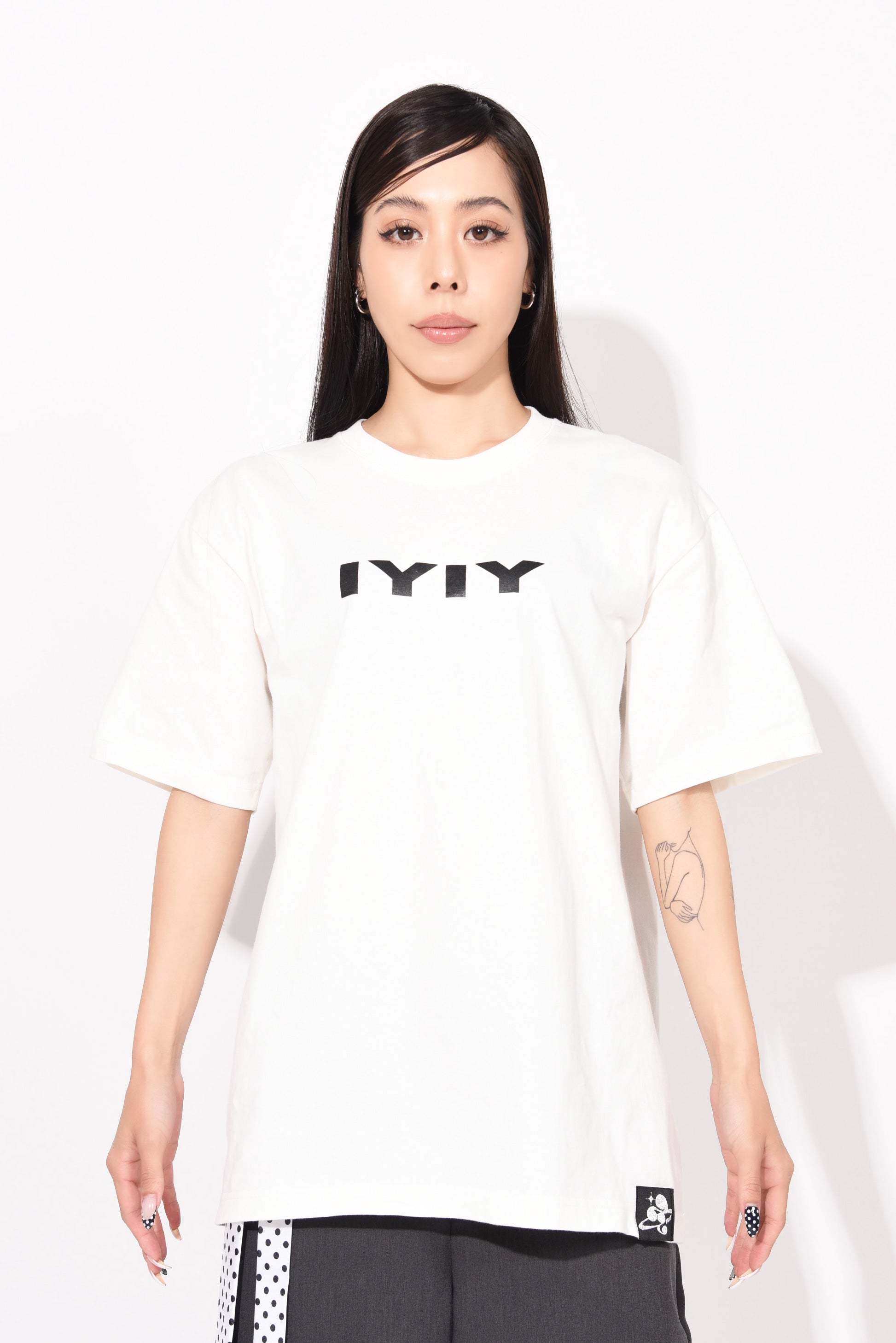 IYIY T-SHIRT white