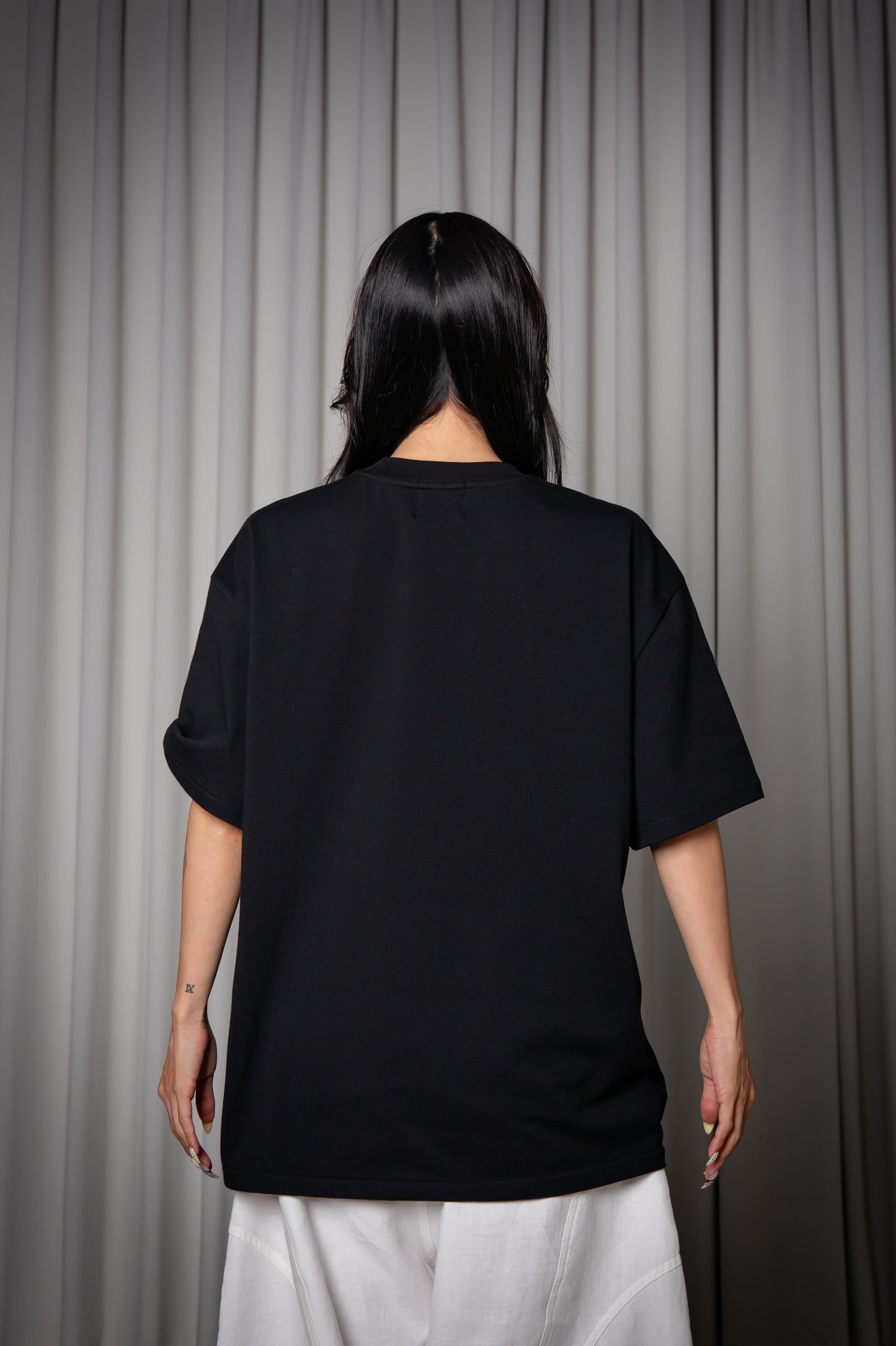RICH TEE black
