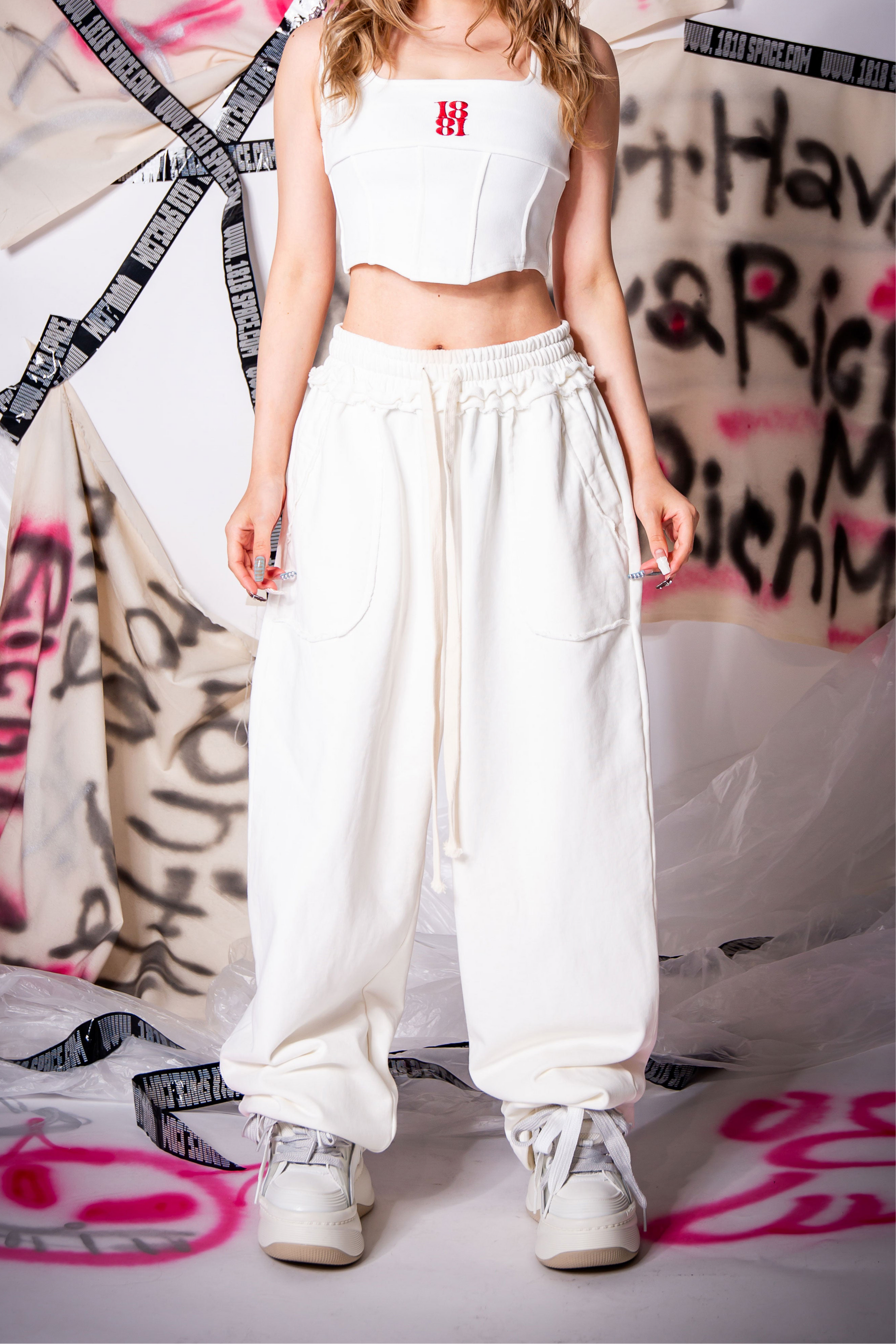WASHED SWEAT PANTS white – 1818