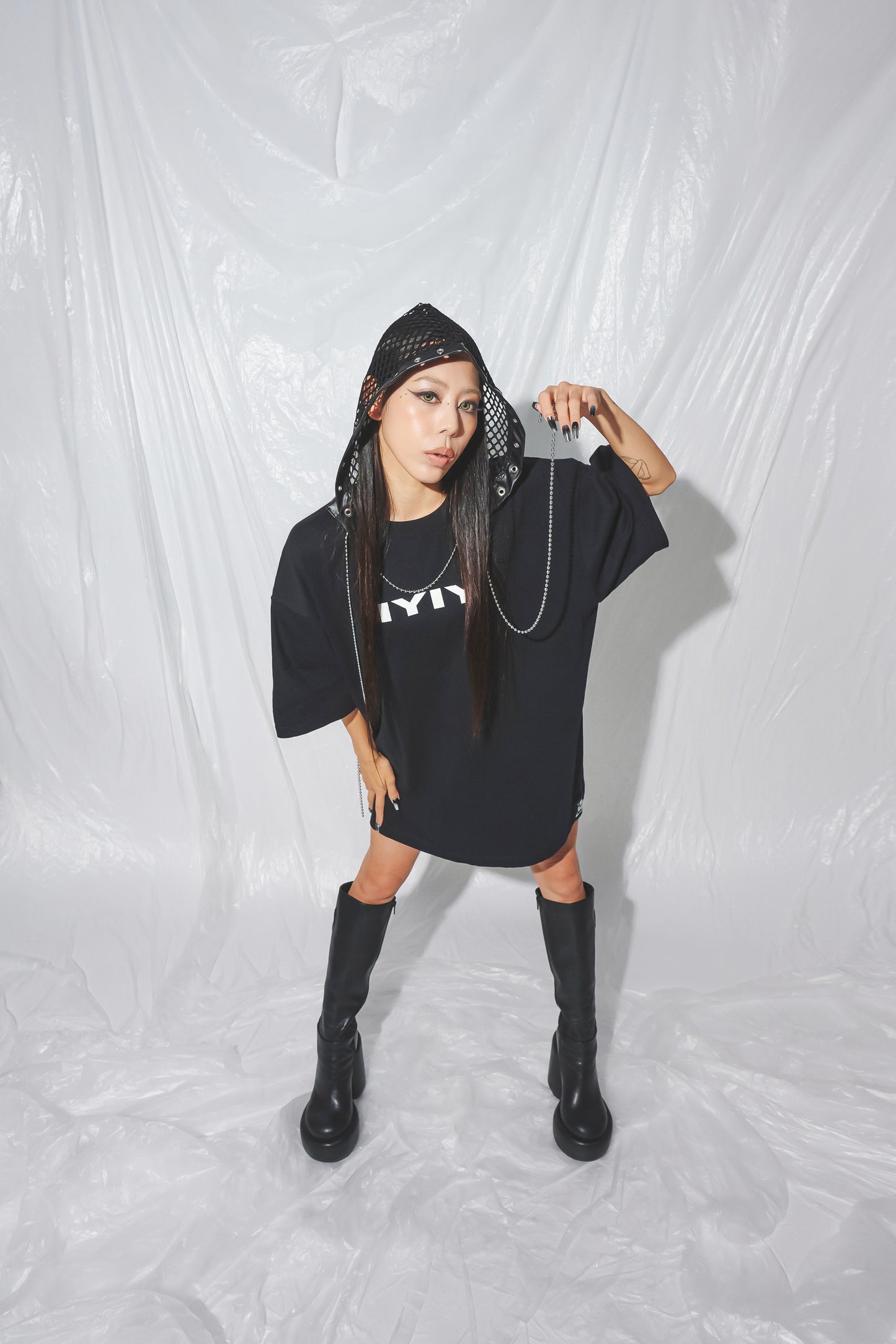 IYIY T-SHIRT black