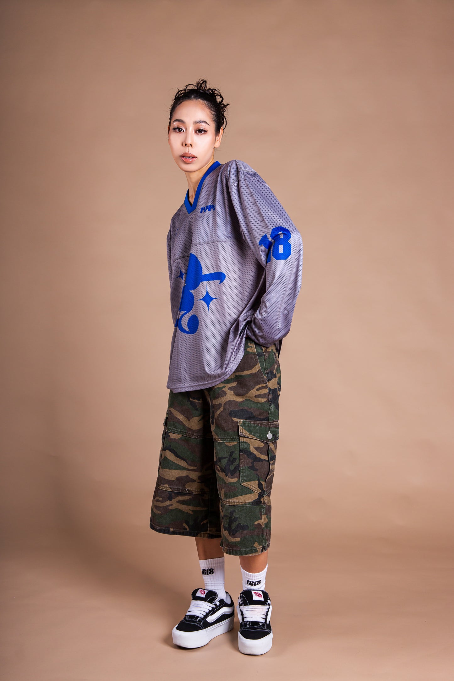 MESH TEAM L/S TEE gray