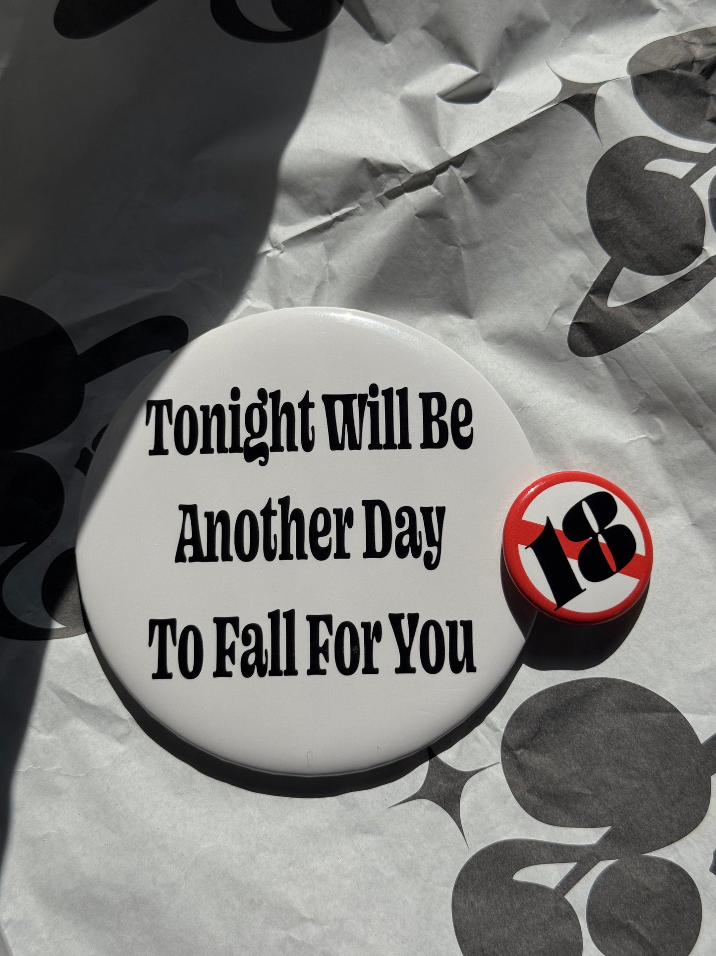CAN BADGE SET