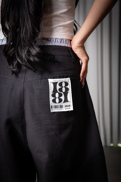 BAGGY PANTS black
