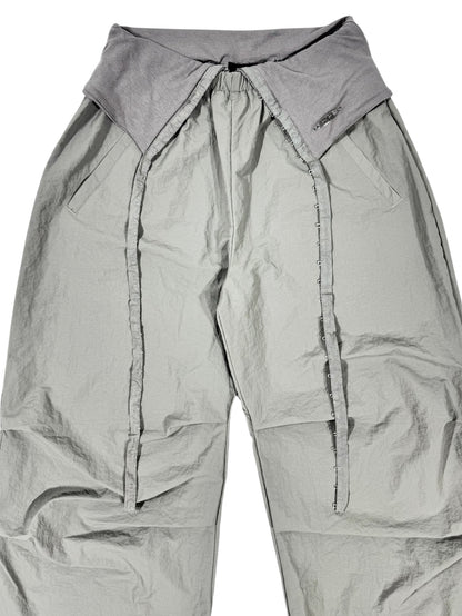 HOOK GATHER NYLON PANTS gray