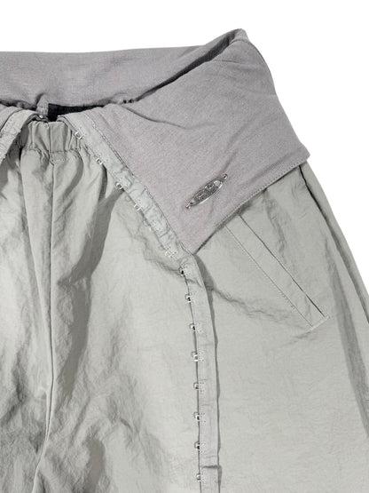 HOOK GATHER NYLON PANTS gray