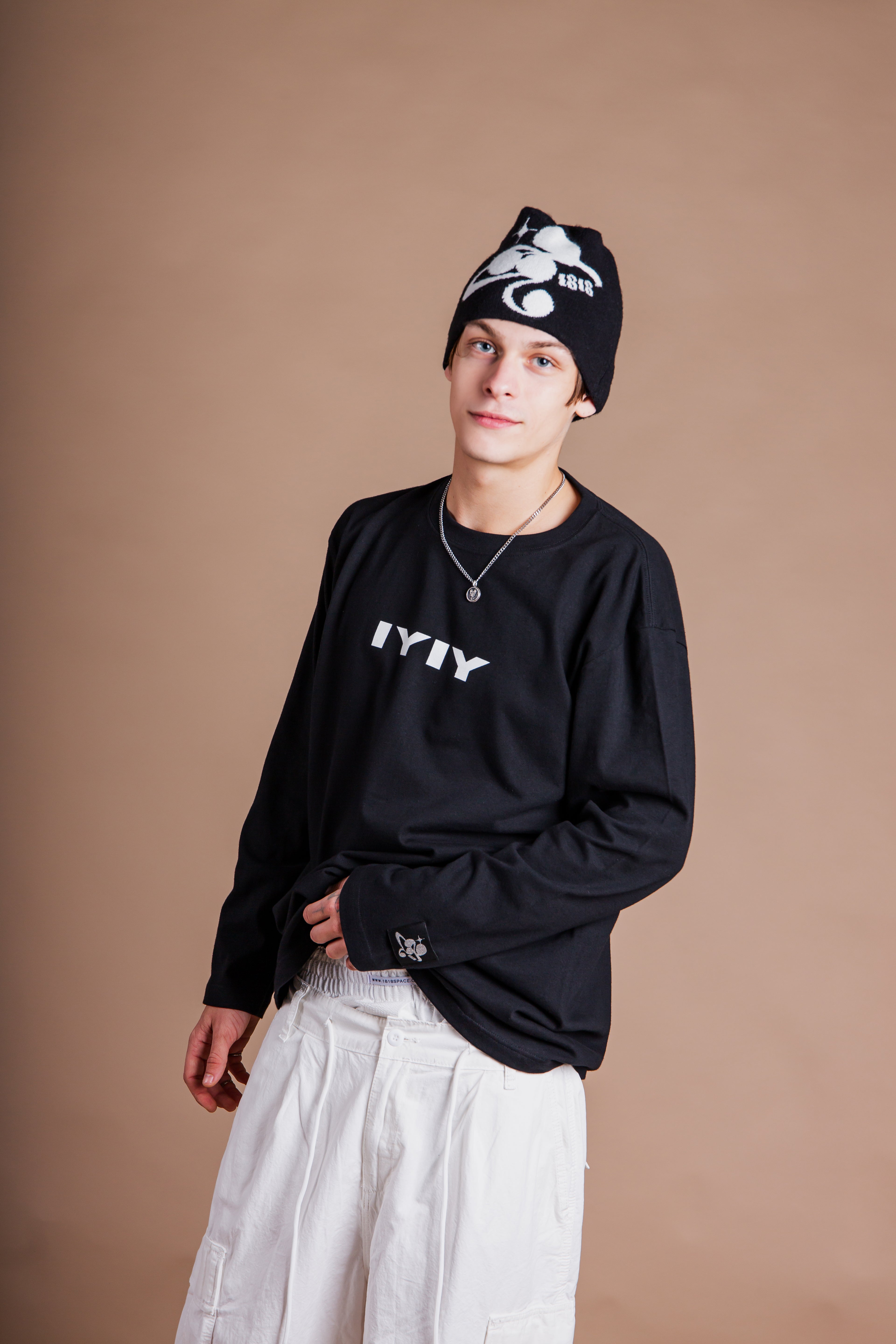 IYIY L/S TEE – 1818