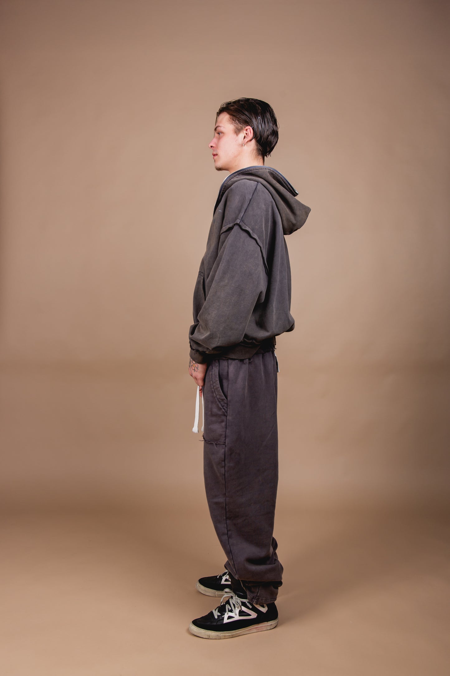 WASHED DOUBLE ZIP HOODIE black