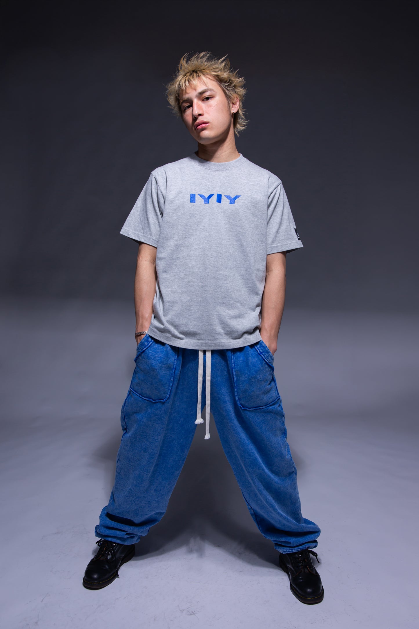 IYIY T-SHIRT gray