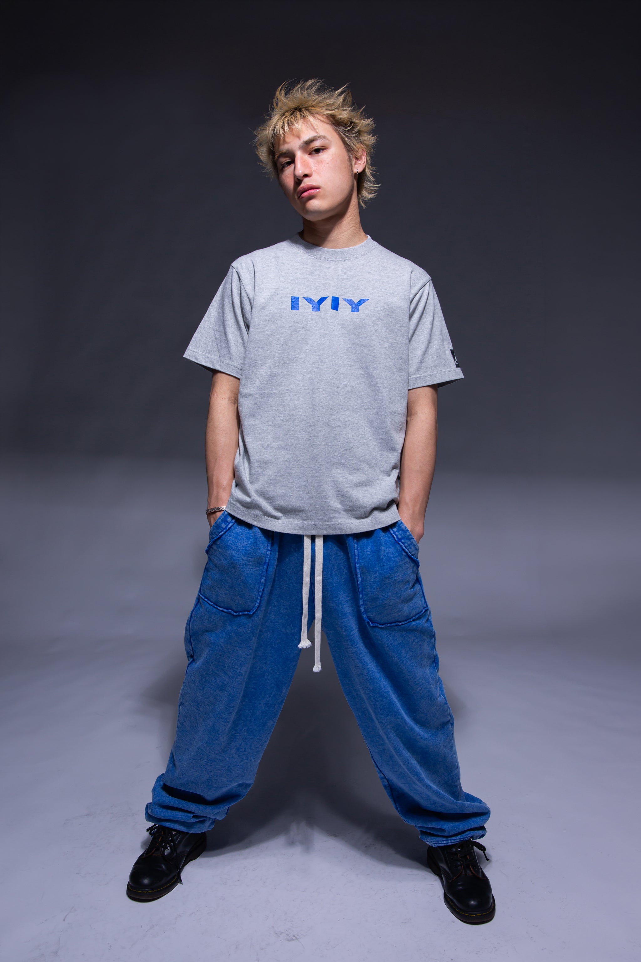 IYIY T-SHIRT gray