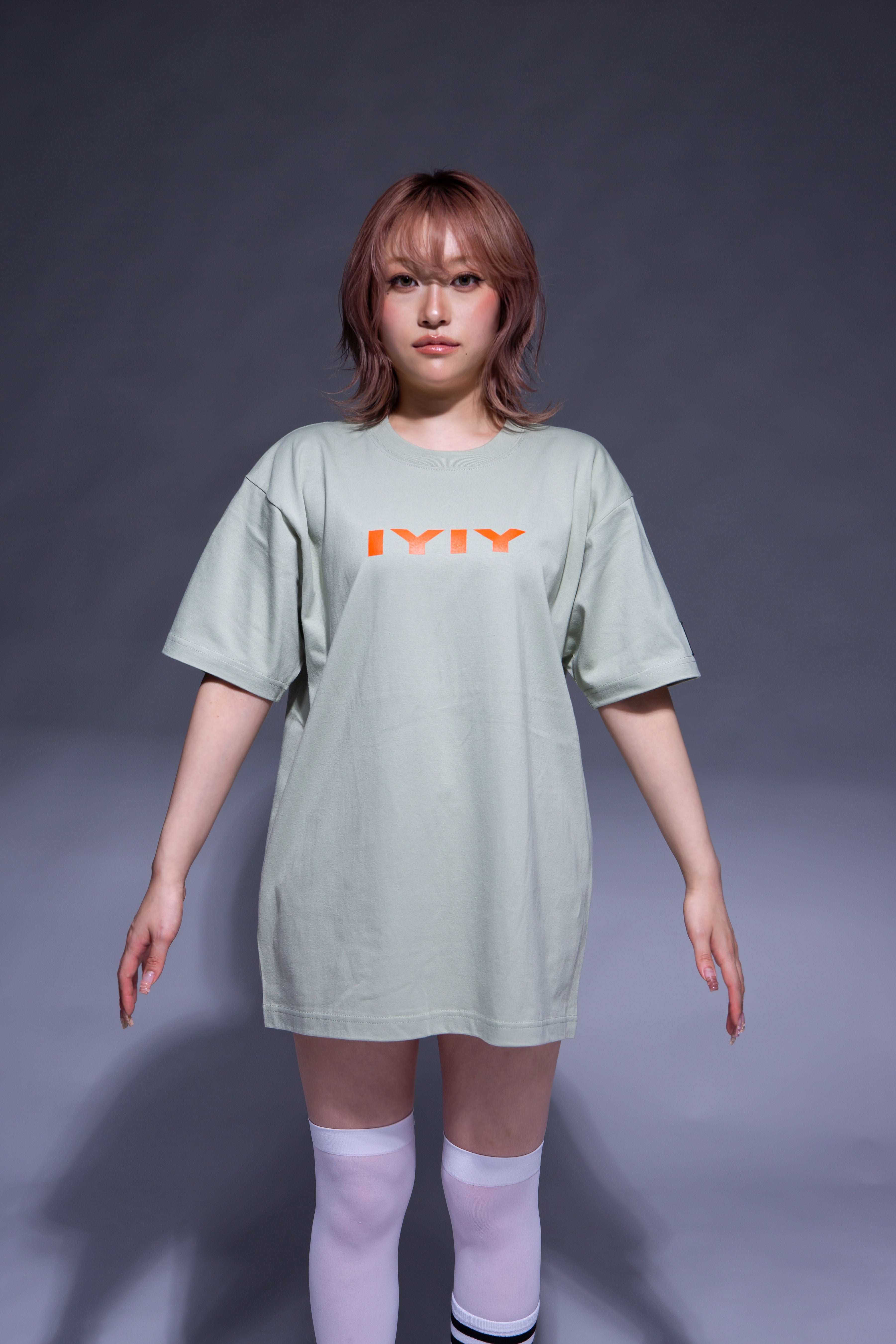 IYIY T-SHIRT olive