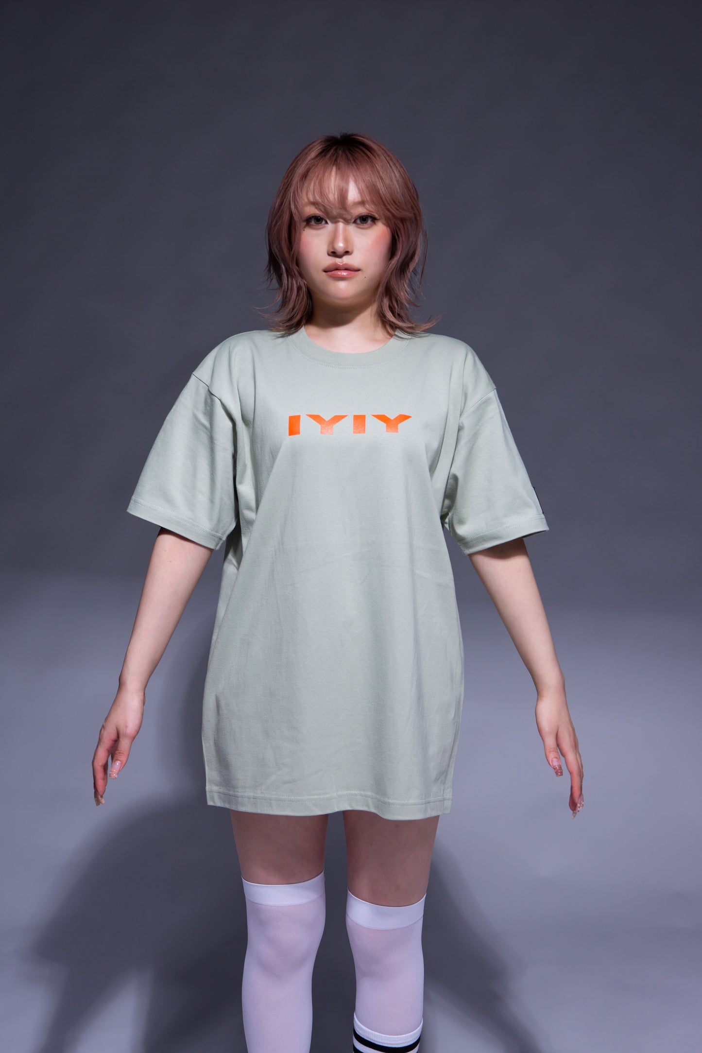 IYIY T-SHIRT olive