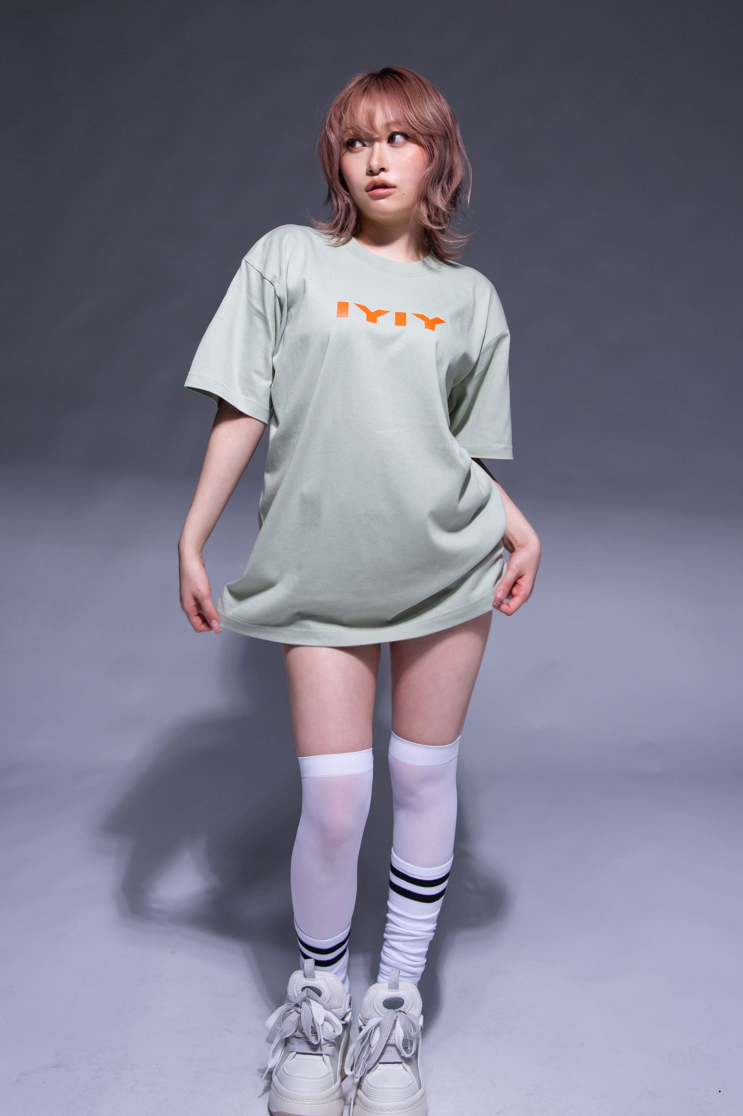 IYIY T-SHIRT olive