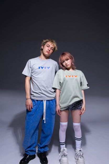 IYIY T-SHIRT olive