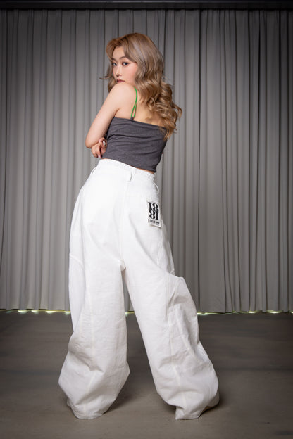BAGGY PANTS white
