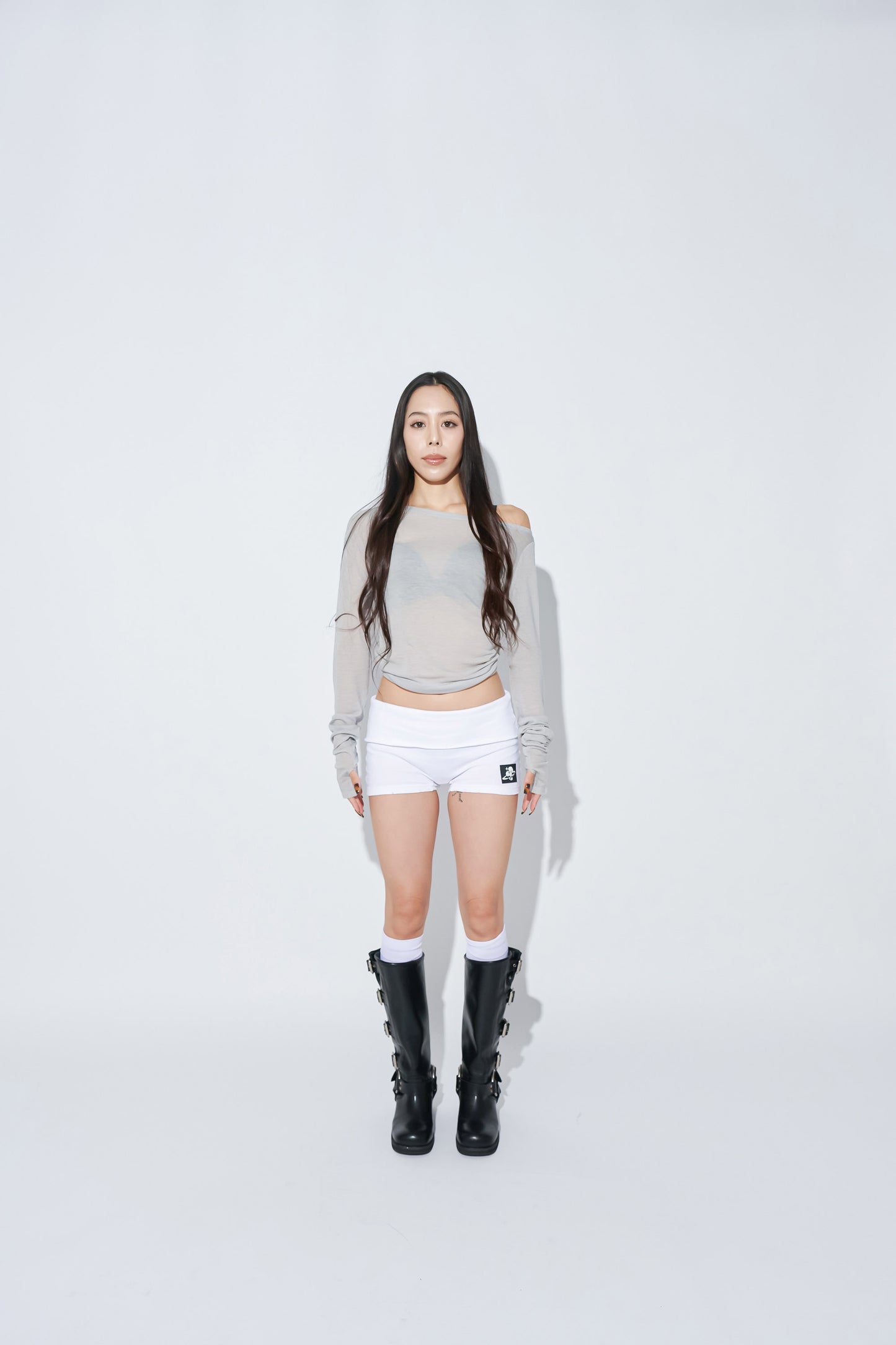 DAMAGE HOT PANTS  white