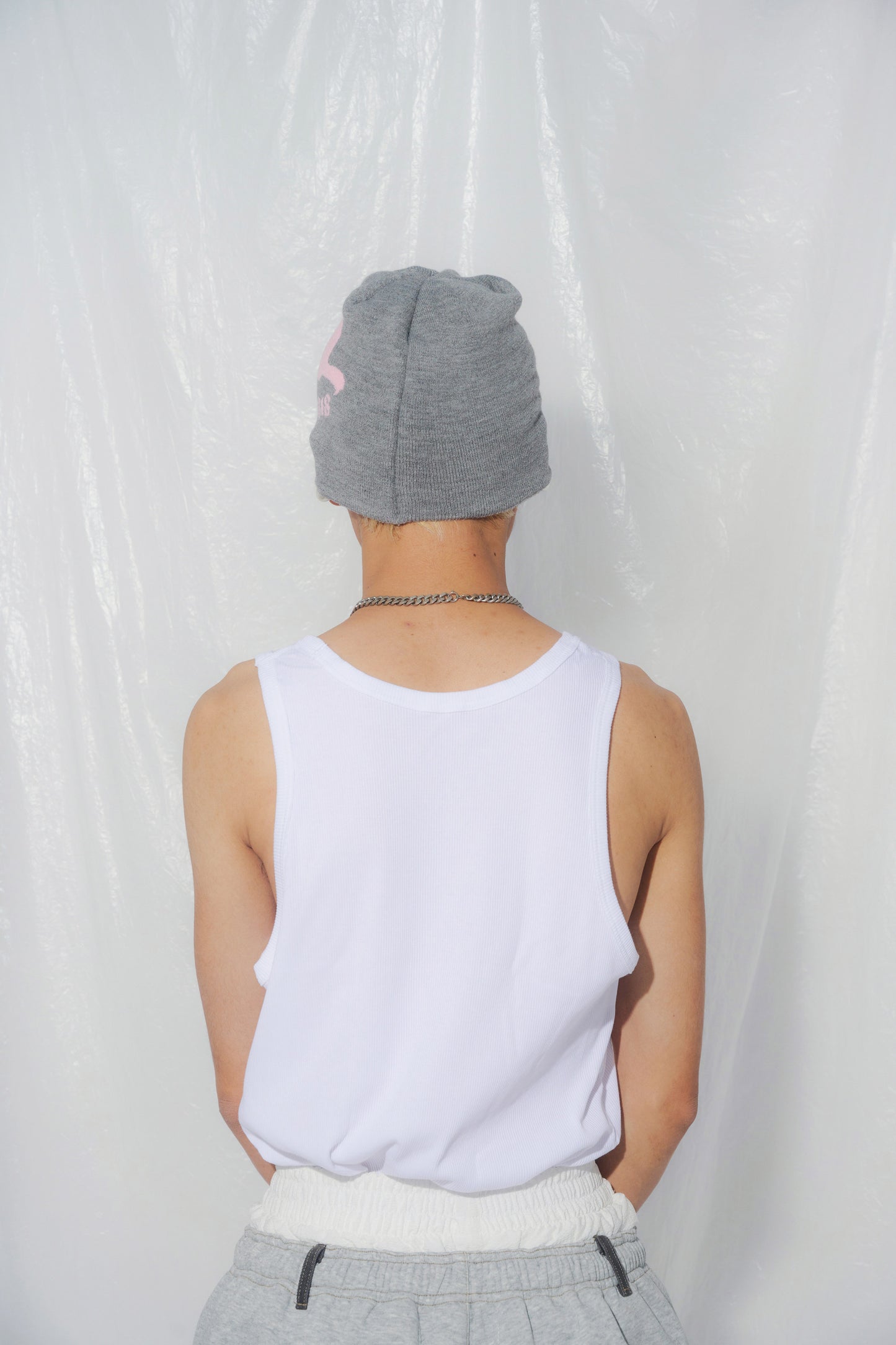 SYMBOL LOGO BEANIE gray